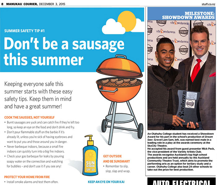 Mick Peck Manukau Courier Showdown Awards 2015 with Chris Lam Sam at SkyCity Theatre