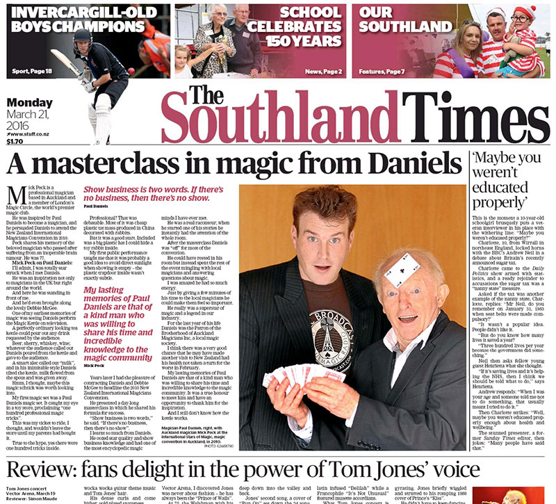 2010 photograph of magician Mick Peck with Paul Daniels at the 2010 New Zealand International Magicians Convention