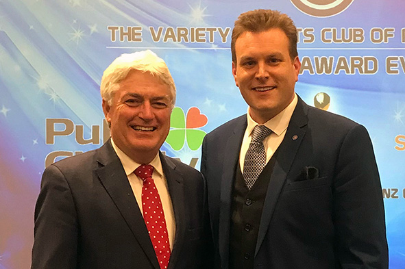 Auckland Magician Mick Peck with New Zealand Broadcaster Mark Leishman