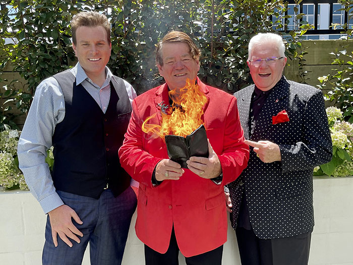 Auckland magician Mick Peck Brotherhood of Auckland Magicians news photo